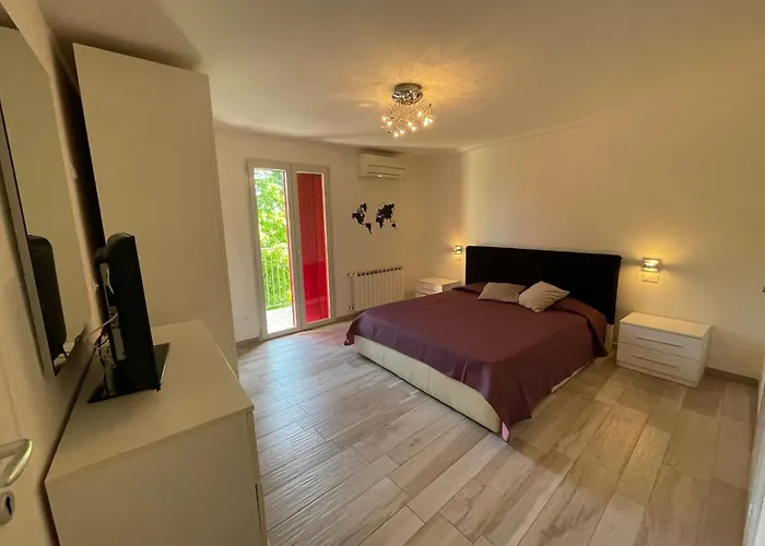 Reverso - Alloggi Con Solarium Vista Mare